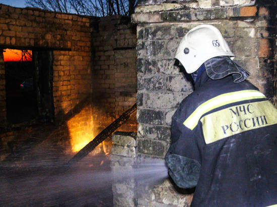 Волгоградские спасатели призывают объяснять детям правила пожарной безопасности