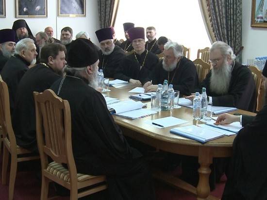 В Волгограде состоялось расширенное заседание архиерейского совета