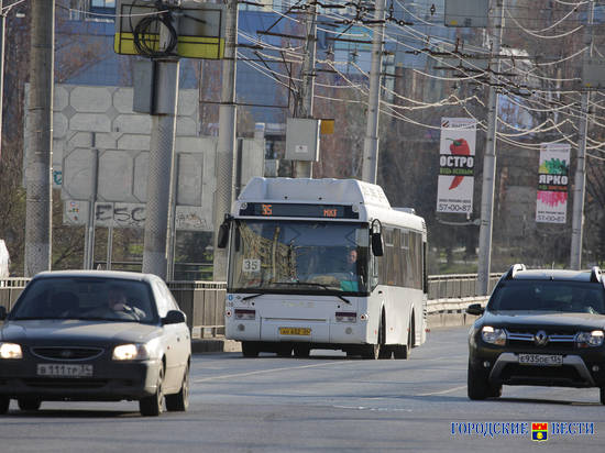 В Волгограде на самом опасном перекрестке в центре города снизят скорость