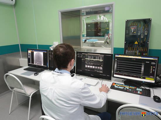 В Волгоградской области провели более 100 сложных операций на головном мозге