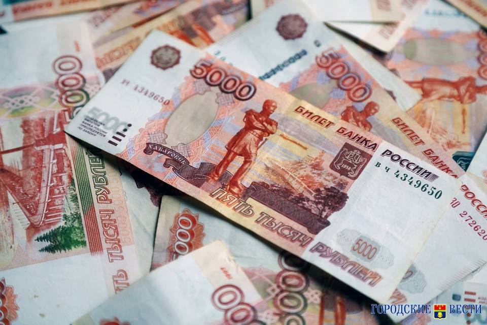 Две бывшие сотрудницы налоговой в Волгограде украли из бюджета 700 тысяч рублей