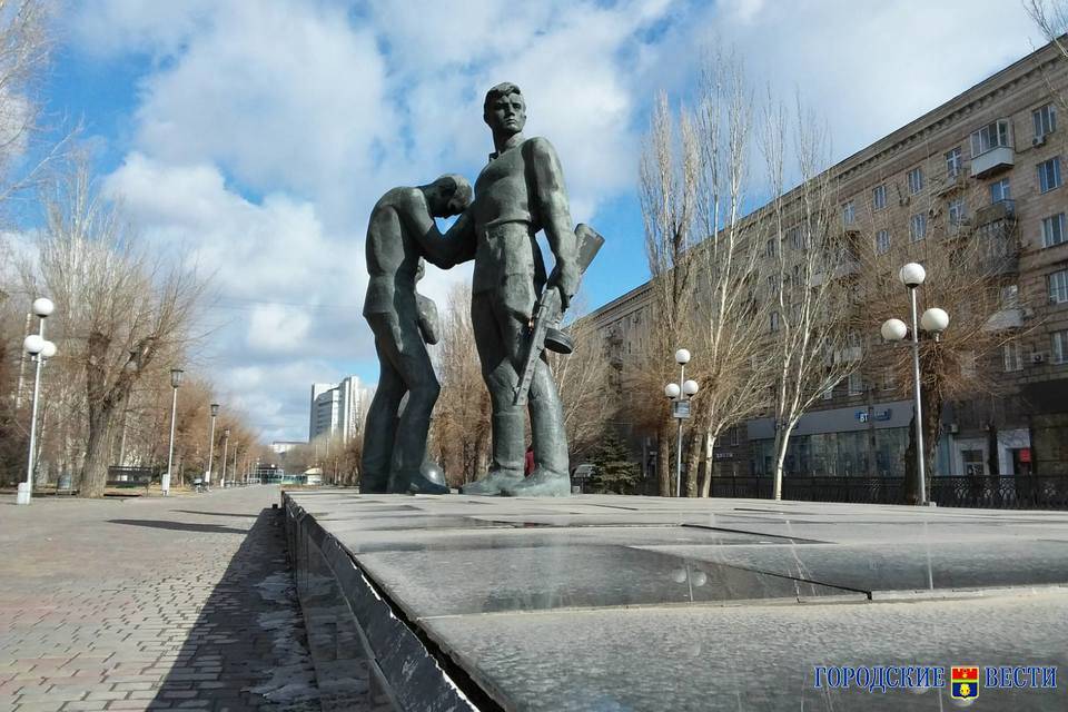 В Волгограде восстановят памятник комсомольцам-защитникам Сталинграда
