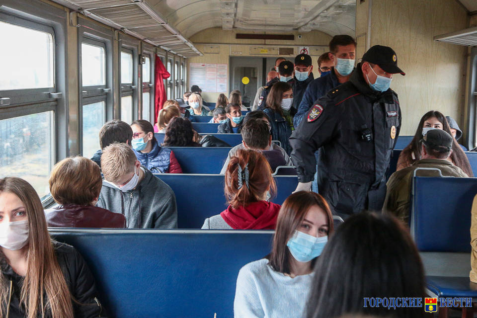 В Волгограде ищут безнадзорных детей  в поездах