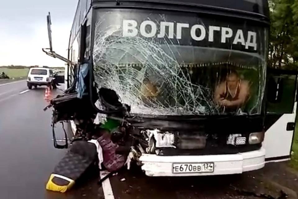 Несколько человек пострадали в ДТП с автобусом Анапа – Волгоград