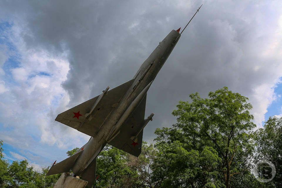 В Волгограде отреставрируют МИГ-21 на Каче