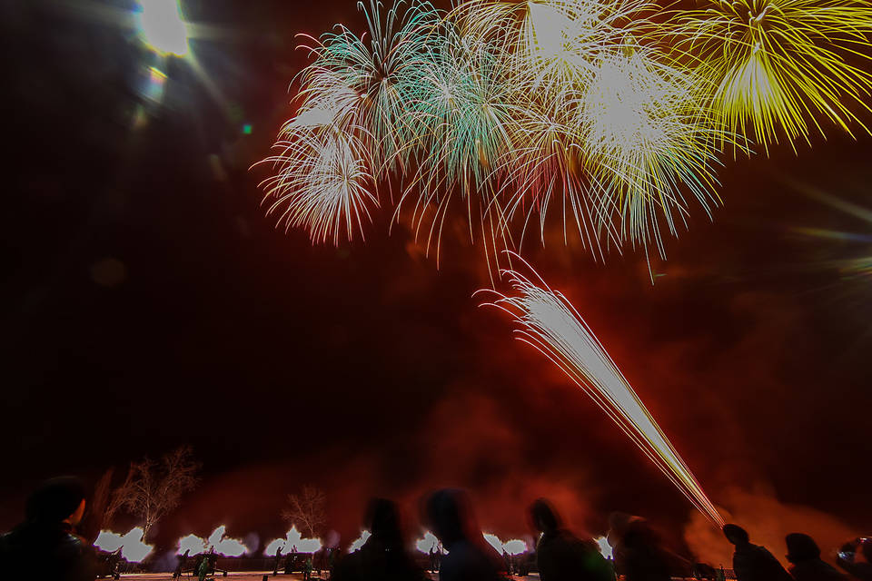700 зарядов фейерверка расцветят новогоднее небо над Волгоградом