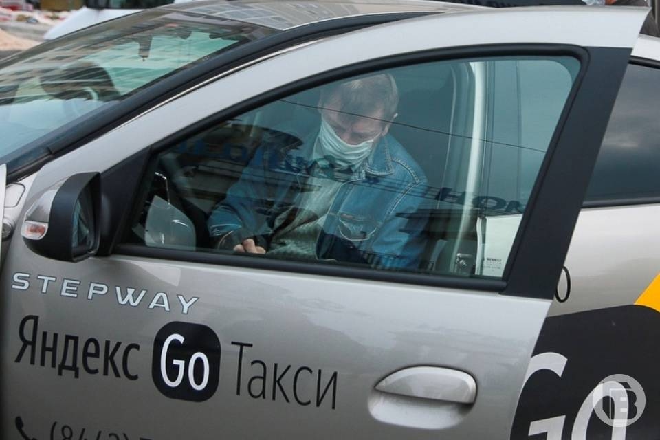 Волгоградские таксисты снова выйдут на акции протеста