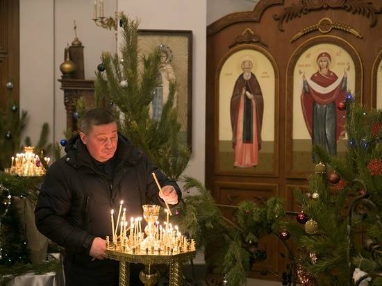 Волгоградцы встречают праздник Рождества Христова