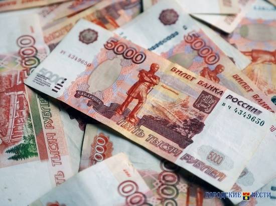 Средняя зарплата в Волгограде достигла 34658 рублей, сообщает Волгоградстат