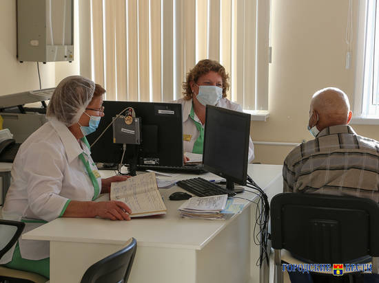 Бумажные медкарты уходят из волгоградских поликлиник