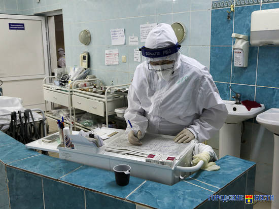Назван  срок спада заболеваемости коронавируса в России