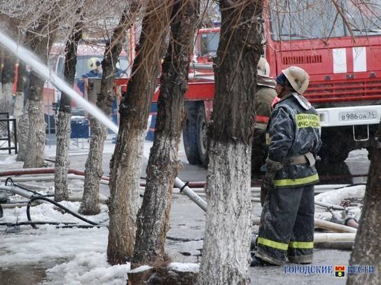 Под Волгоградом в пожаре пострадали 2 женщины