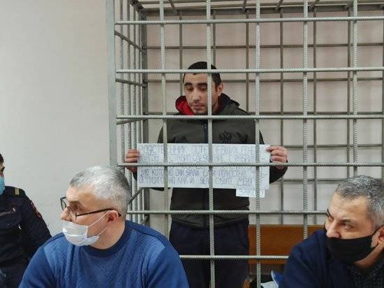 В Волгограде обвиняемые в подстрекательстве к убийству Гребенюка не признали вины