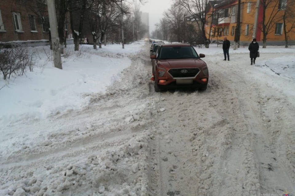 В Волгограде женщина-водитель сбила пенсионерку