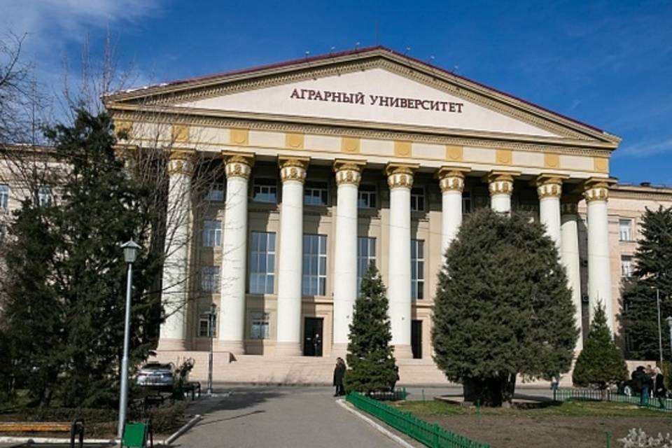 В Волгограде аграрный вуз из-за «омикрона» запер двери