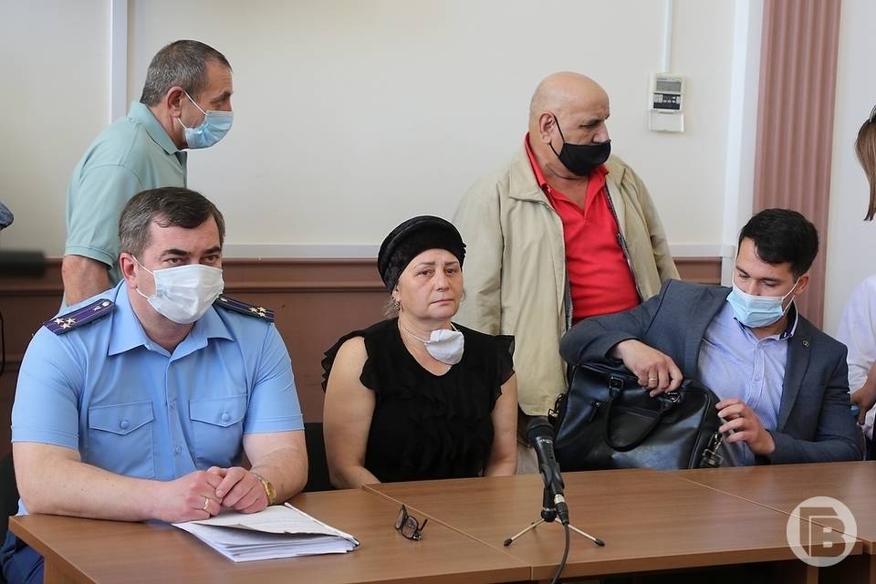 Мать убитого в Волгограде студента откажется от денег ради добавления срока преступнику