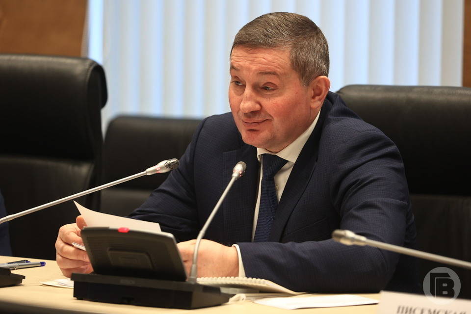 Губернатор Андрей Бочаров выступит с обращением к жителям региона