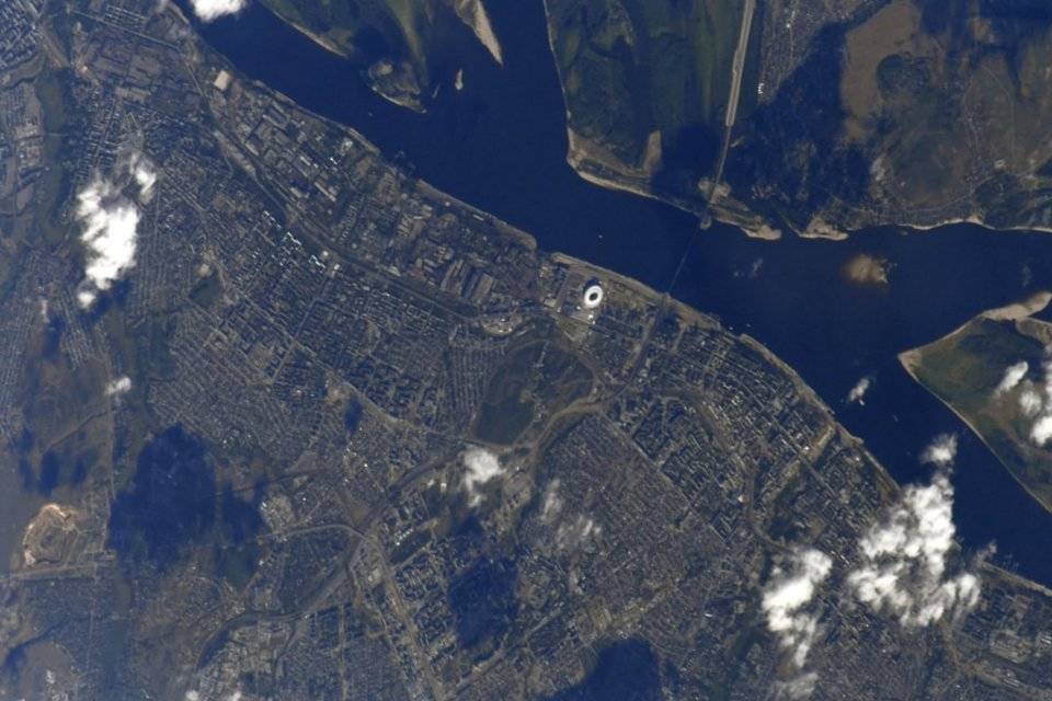 Герой России опубликовал снимки космического Волгограда