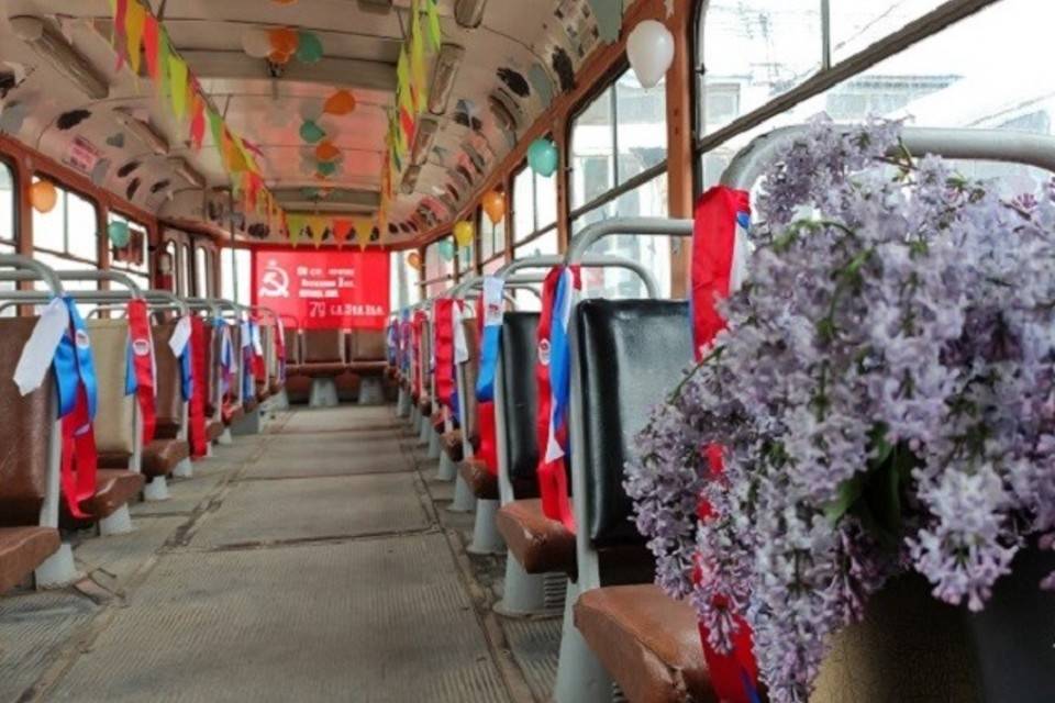 Украшенный ко Дню Победы трамвай запустят в Волгограде