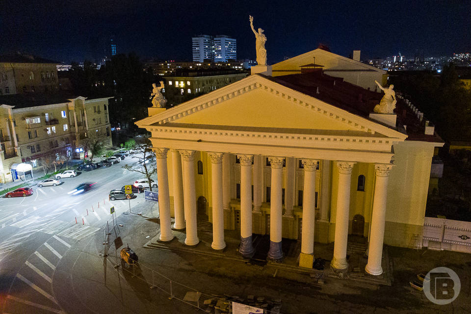 В Волгограде завершается первый этап реконструкции здания НЭТа