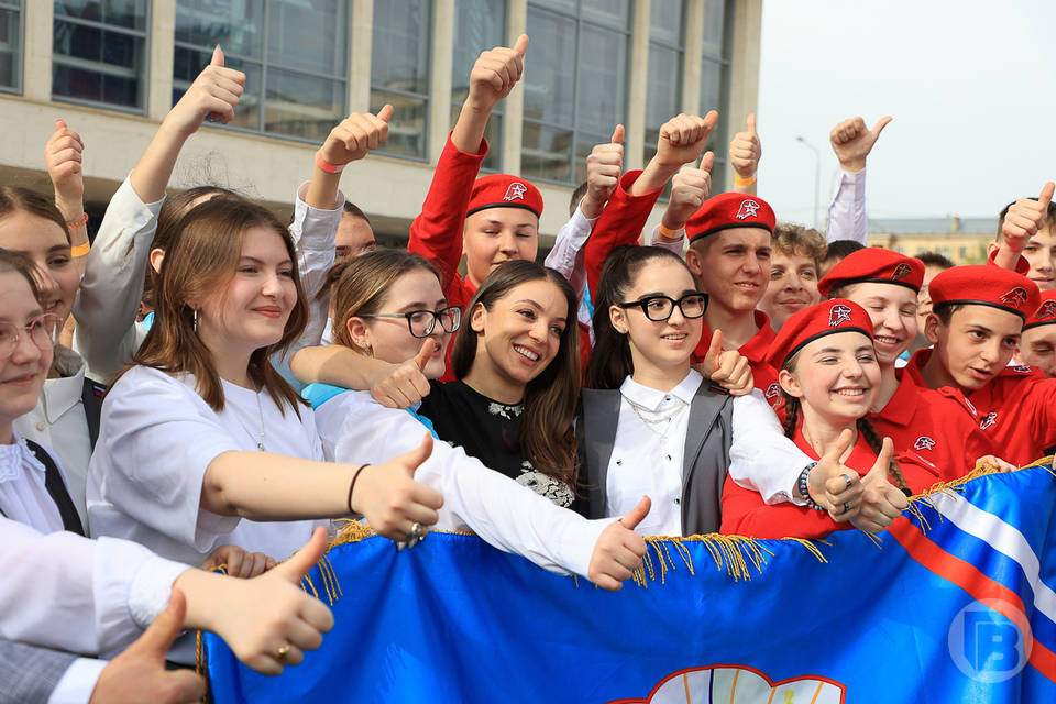 Юные волгоградцы вносят свежие идеи в развитие России