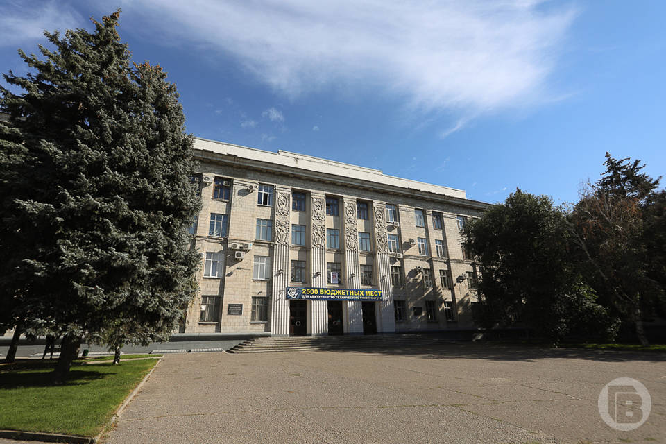 Два волгоградских университета вошли в 100 лучших вузов страны