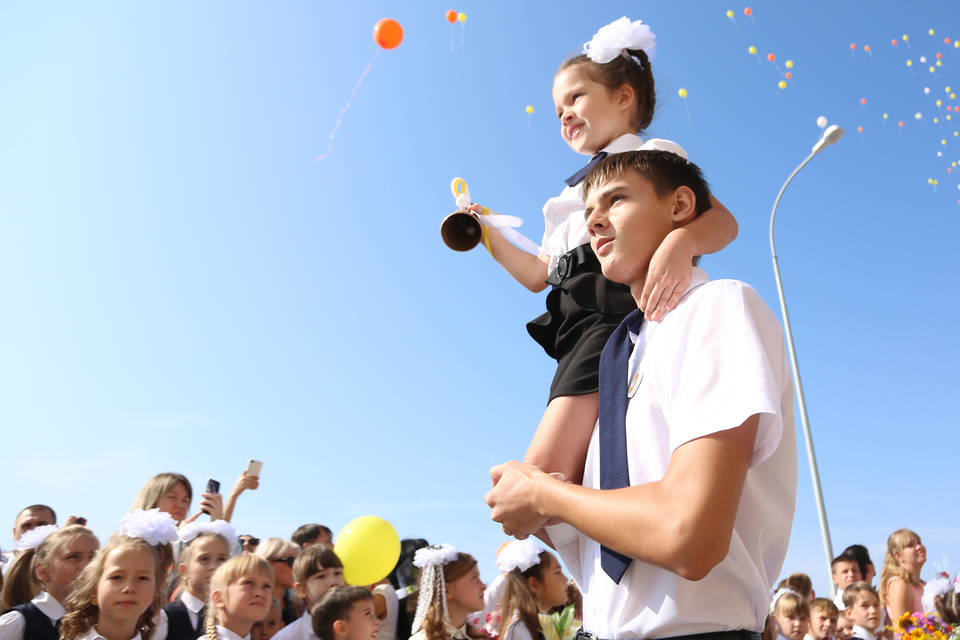 В Волгограде экоактивисты предлагают выпускникам отказаться от воздушных шаров