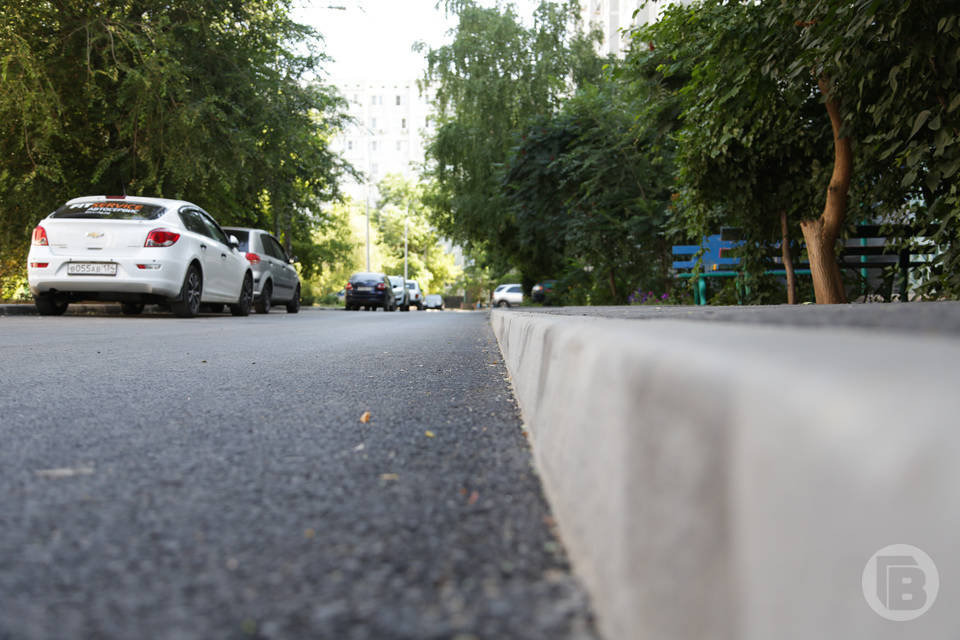 В Волгограде завершен ремонт дороги по улице Саши Филиппова