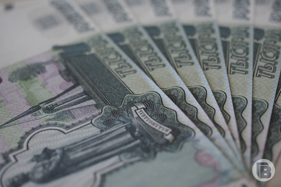 В Волгограде 70-летняя пенсионерка отдала лжесотруднику банка 700 тысяч