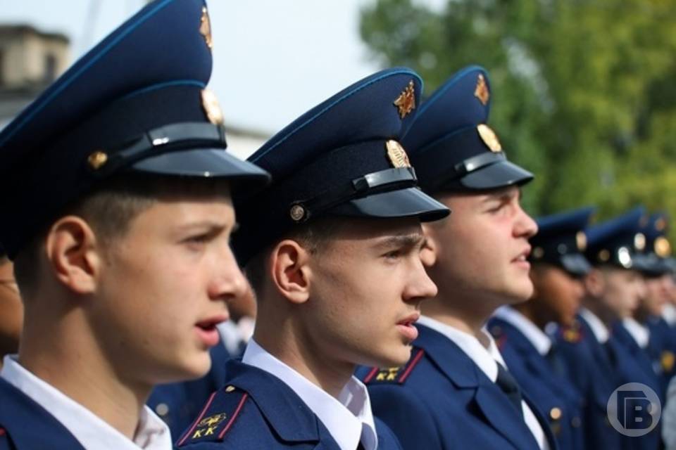 В Волгоградской области дан старт военно-спортивным сборам юных кадетов