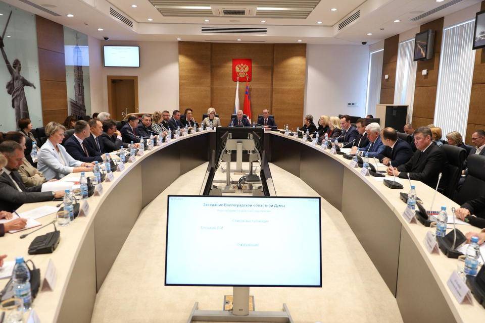 Волгоградские депутаты поддержали предложение губернатора Бочарова о мерах поддержки мобилизованных