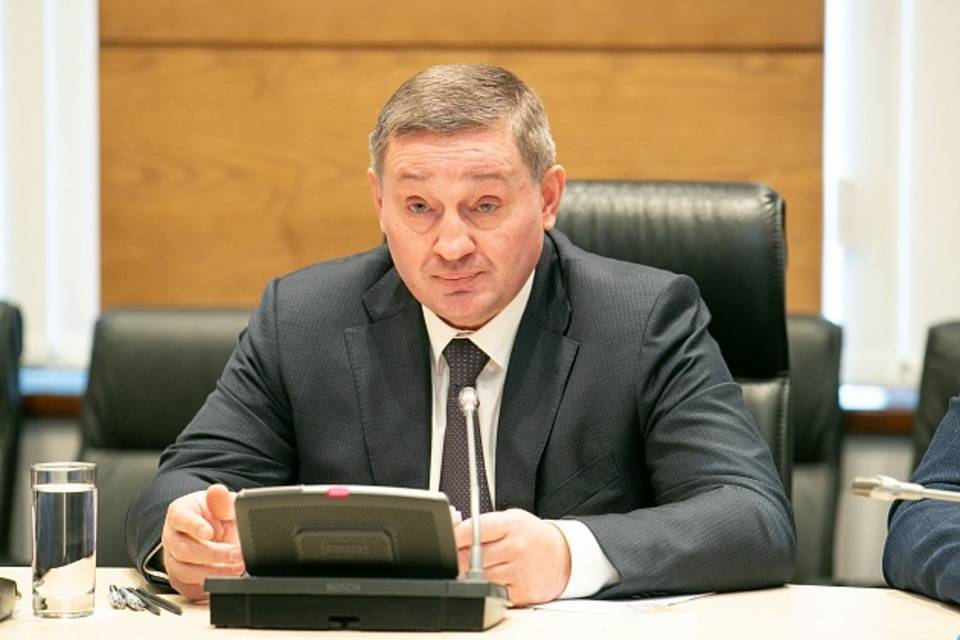 Губернатор Андрей Бочаров призвал предприятия поддержать семьи мобилизованных