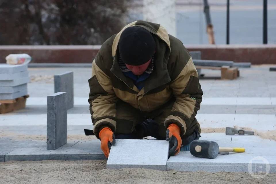В Волгограде проведут реконструкцию еще двух памятников на "Острове Людникова"