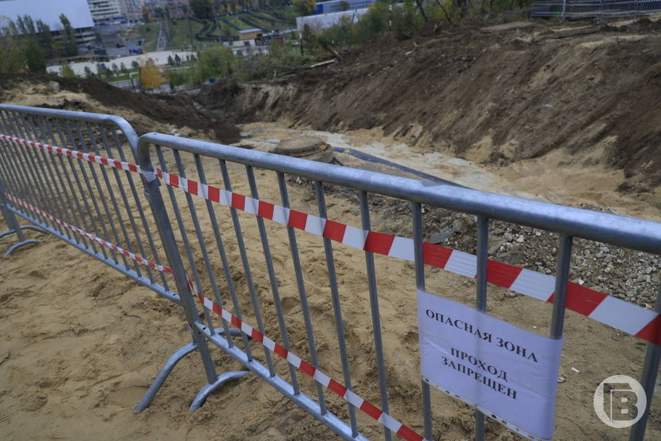 В Волгограде после аварии на коллекторе в центр реабилитации детей поступала опасная вода В Волгограде после аварии на коллекторе в центр реабилитации детей поступала опасная вода