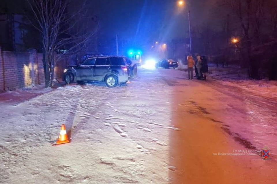 В Волгограде 18-летний водитель сбил на «Максимке» 17-летнюю девушку