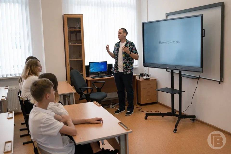 Семь волгоградских учителей получат по 1 млн рублей по программе «Земский учитель»