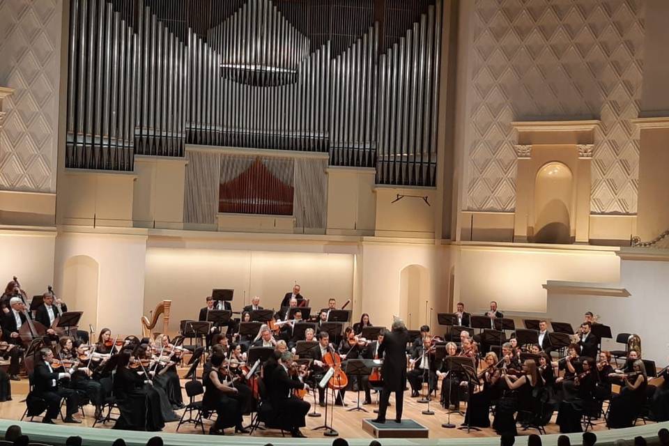 Волгоградский симфонический оркестр блестяще выступил в Москве