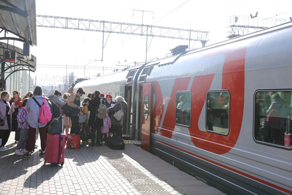 Перевозки пассажиров на Приволжской железной дороге выросли на четверть в марте и превзошли допандемийные показатели