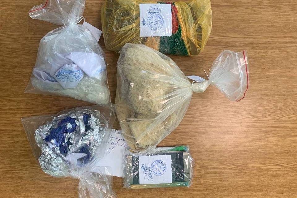 Под Волгоградом осудили двух жителей Таджикистана за перевоз более 1 кг наркотиков
