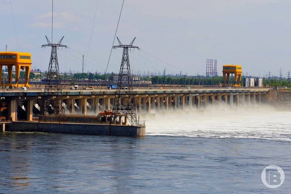 Волжская ГЭС работает в режиме «рыбохозяйственной полки» с 25 апреля