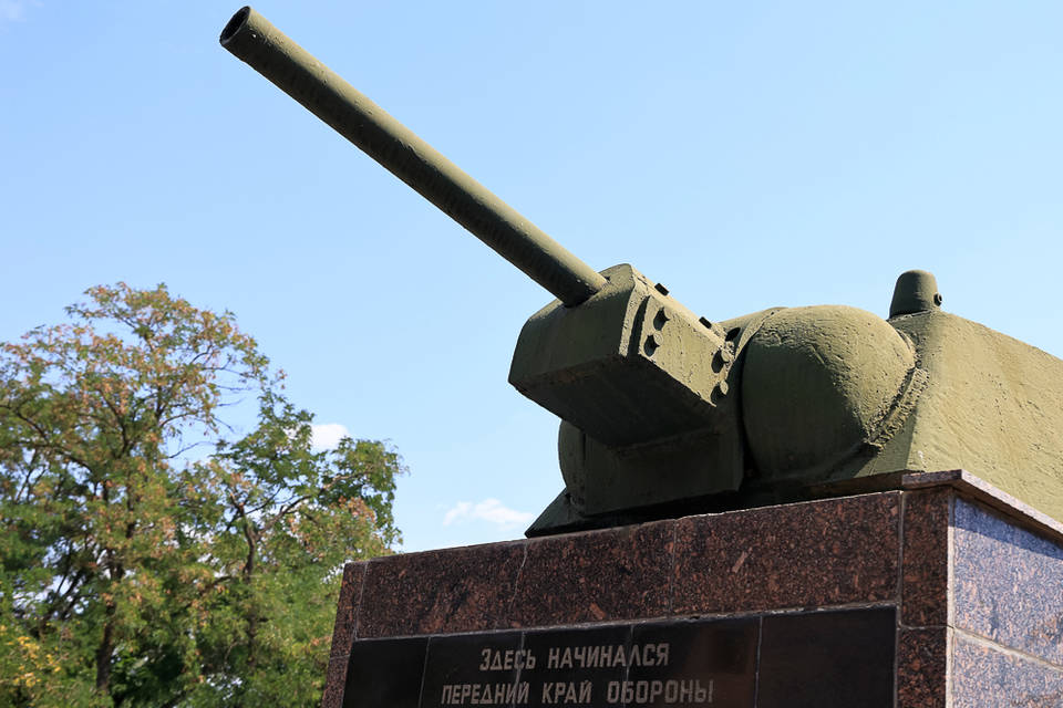 В Волгограде восстановят самый протяженный памятник в городе
