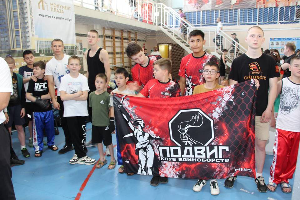 В Волгоград на соревнования по кикбоксингу приехали дети из 20 регионов России
