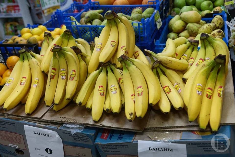 В Волгоградской области подешевели бананы и помидоры