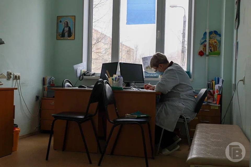 В больницы Волгоградской области трудоустроен 41 «земский доктор»