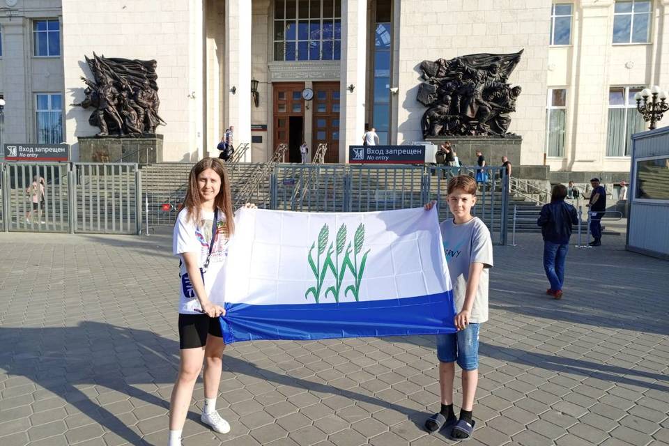 Двое школьников из Камышина победили в конкурсе «Большая перемена» в Крыму