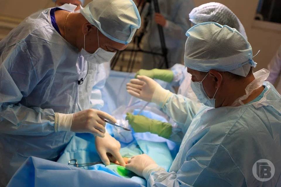 В Волгограде врачи спасли женщину с разрывом аневризмы в мозге