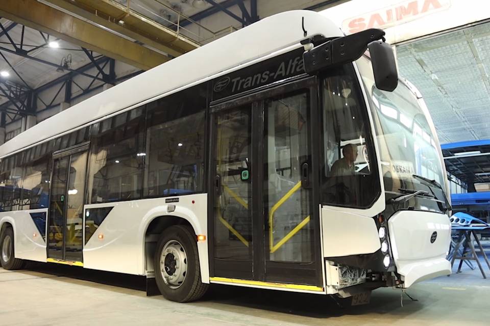 Завод в Вологде начал отгрузку новых троллейбусов в Волгоград