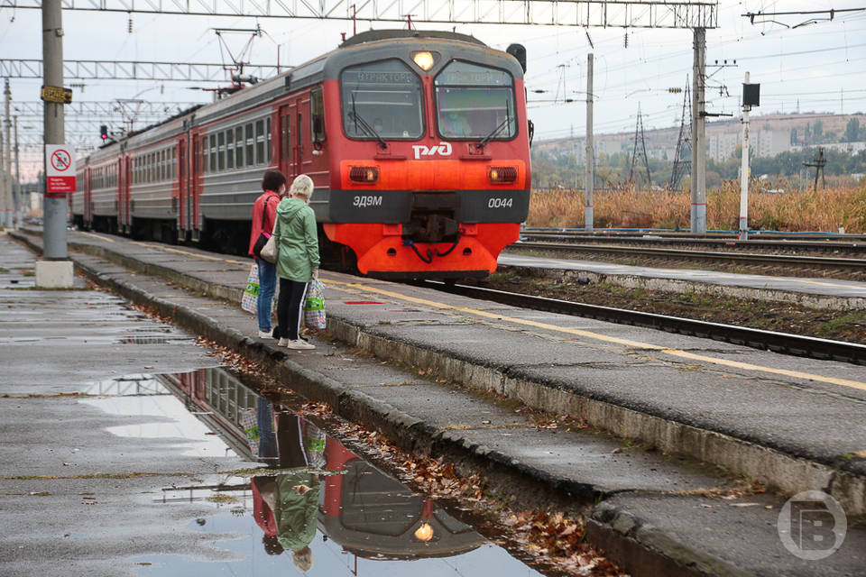 В сентябре изменится расписание электрички Канальная-Волгоград-1