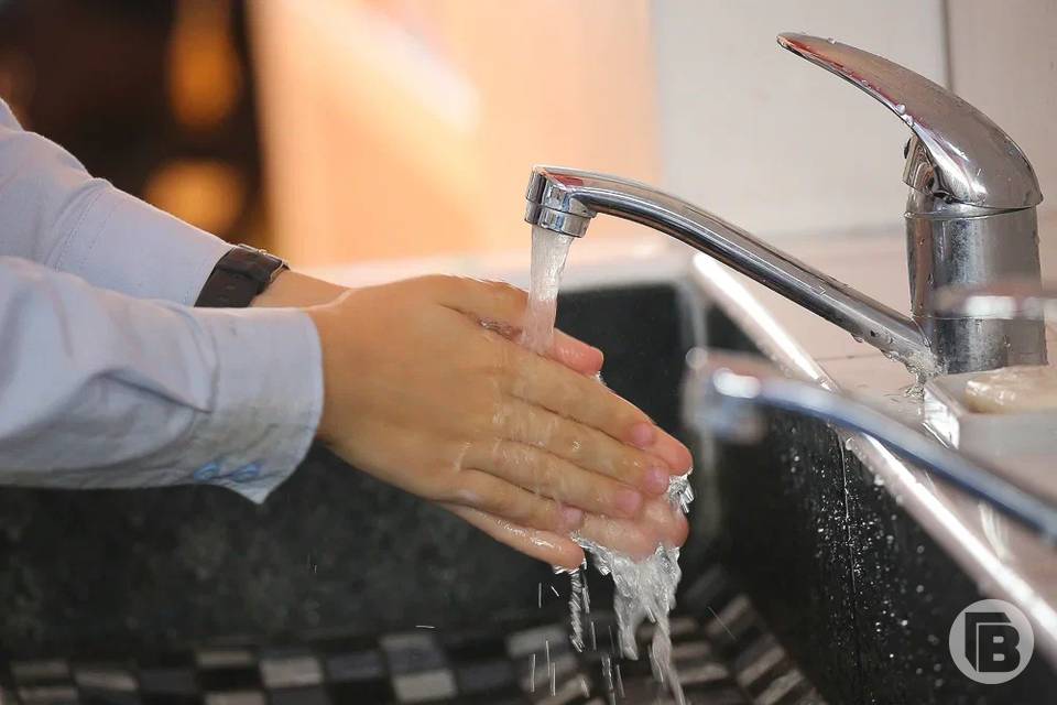 Качество питьевой воды в домах волгоградцев вошло в топ вопросов РПН