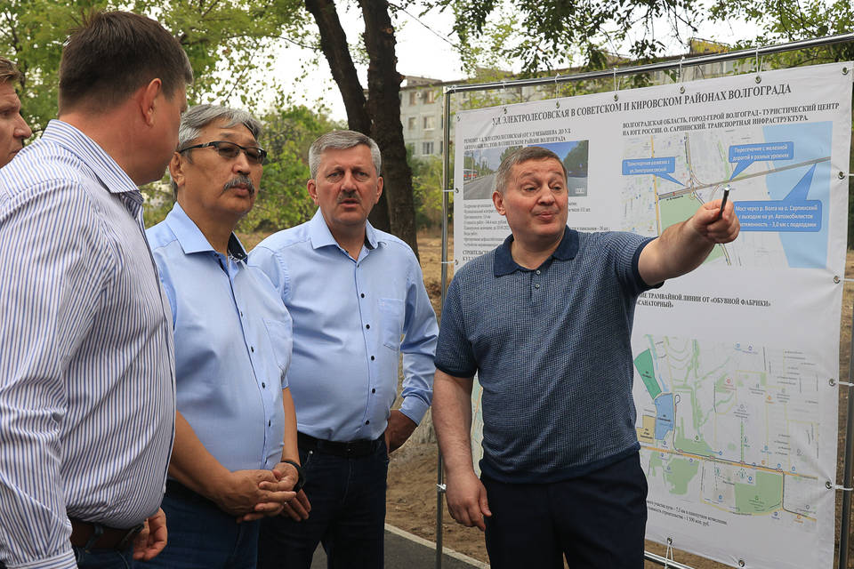 Андрей Бочаров и Владимир Марченко проверят дороги в районах Волгограда